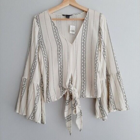 AEO - New Boho Peasant Blouse Tie Front w/ Bell Sleeve Sz XS - Picture 3 of 11